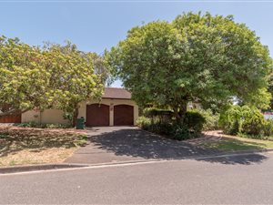 4 Bedroom House in Durbanville Hills