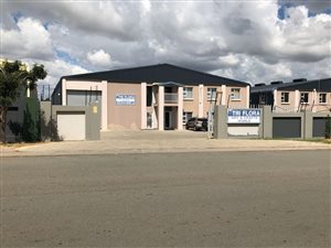 1200 m² Industrial space in Stormill