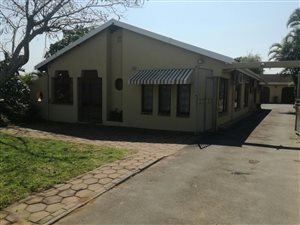 4 Bed House in Burlington Heights