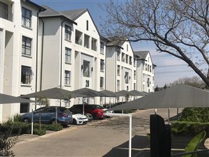 3 Bed Apartment in Petervale