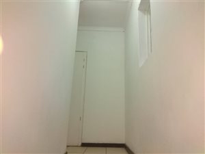 2 Bed Flat in Verulam Central