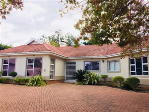 4 Bed House in Golden Acre