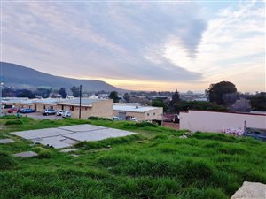 1205 m² Land available in Paarl Central East
