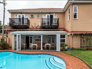 6 Bed House in Westridge