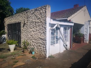 3 Bed House in Manor