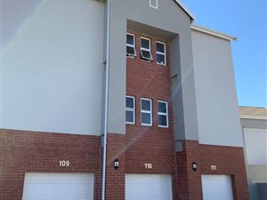 3 Bed Apartment in Eagle Canyon Golf Estate