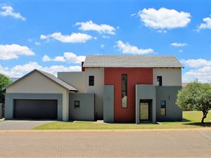 4 Bed House in Copperleaf
