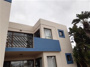 3 Bed Townhouse in South End