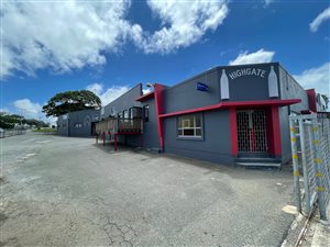 1800 m² Commercial space in Highgate