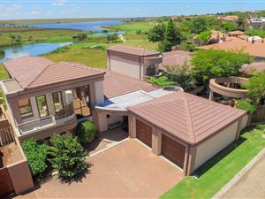 5 Bed House in Bankenveld