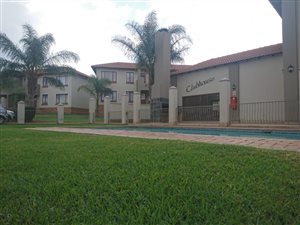 2 Bed Townhouse in Alberton