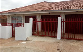 4 Bedroom House in Mamelodi East