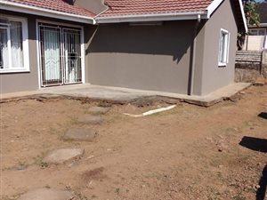 3 Bed House in Castlehill