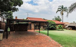 3 Bedroom House in Rietvalleipark