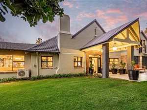 4 Bed House in Waverley
