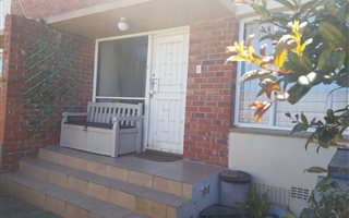 2 Bedroom Flat in Cotswold