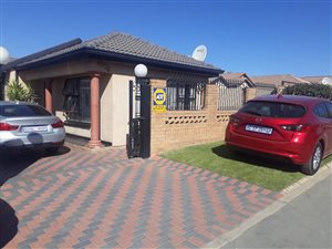 3 Bed House in Ebony Park