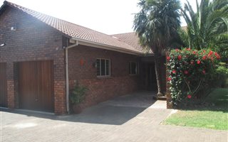 3 Bedroom Townhouse in Oriel