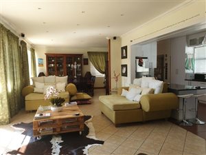 5 Bed House in Monument Heights