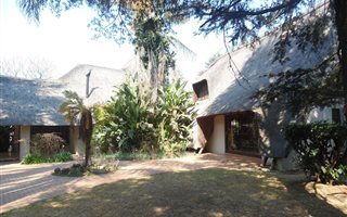 6 Bedroom House in Glen Austin
