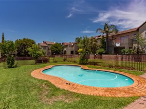 2 Bed Apartment in Bromhof