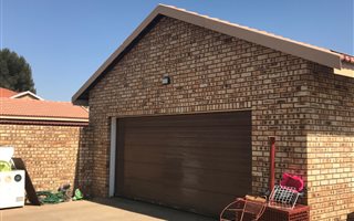 3 Bedroom House in Hadison Park