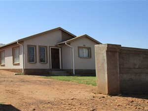 2 Bed House in Klarinet