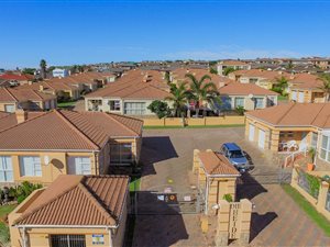 3 Bedroom House in Wavecrest