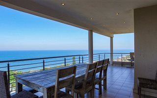 4 Bedroom Apartment in Shakas Rock