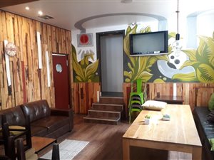 108 m² Commercial space in Essenwood
