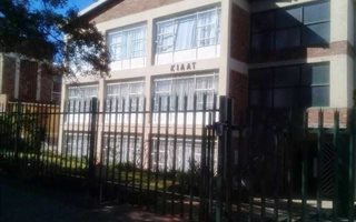 3 Bedroom Flat in Birchleigh