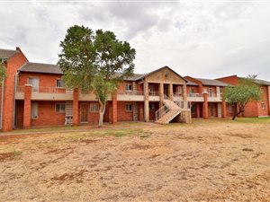 2 Bed Townhouse in Equestria