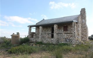 37.6 ha Farm in Jongensfontein