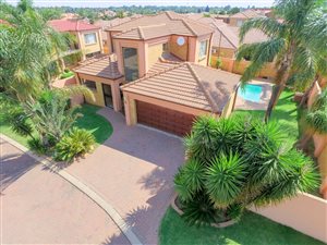3 Bed Cluster in Bartlett