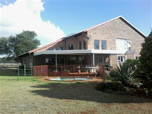 3 Bed House in Monavoni