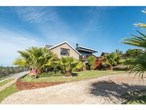 700 m² Commercial space in Glentana