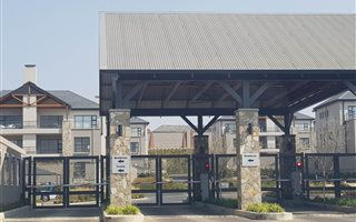 3 Bedroom Apartment in Waterfall Country Estate