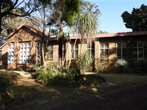 4 Bed House in Constantia Park