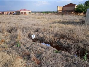 352 m² Land available in Baillie Park