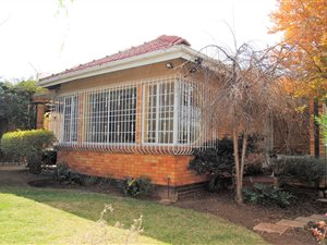 3 Bed House in Orange Grove