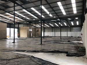 1100 m² Industrial space in Germiston Central
