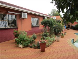 3 Bed House in Harmelia
