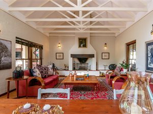 4 Bed House in Paradyskloof