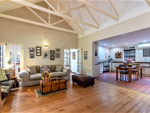 4 Bed House in Paradyskloof