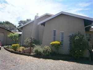 4 Bed House in Brackendowns