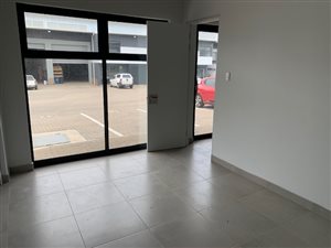 823 m² Commercial space in Cornubia