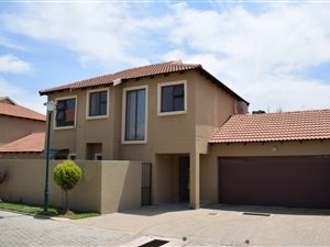3 Bed Duplex in Equestria