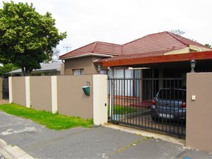 3 Bed House in Oakdale