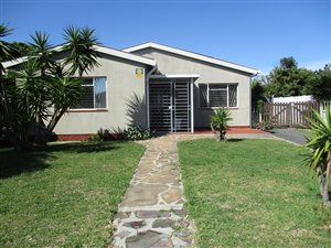 3 Bed House in Newfields