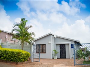 3 Bed House in Southgate